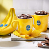 5-minuten-mugcake van Chiquita-banaan en Fudge S’mores