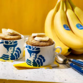 Gemakkelijk broodje in beker met Chiquita-banaan