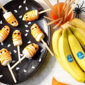 Spookijsjes met Chiquita banaan en een yoghurtlaagje voor Halloween