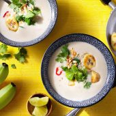 Gezonde Thaise curry-kokosoep met Chiquita bananen