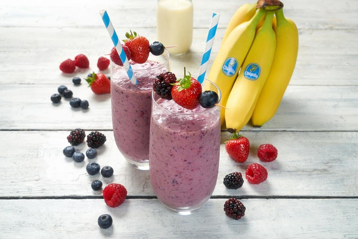 Snelle smoothie met Chiquita-banaan en bessen