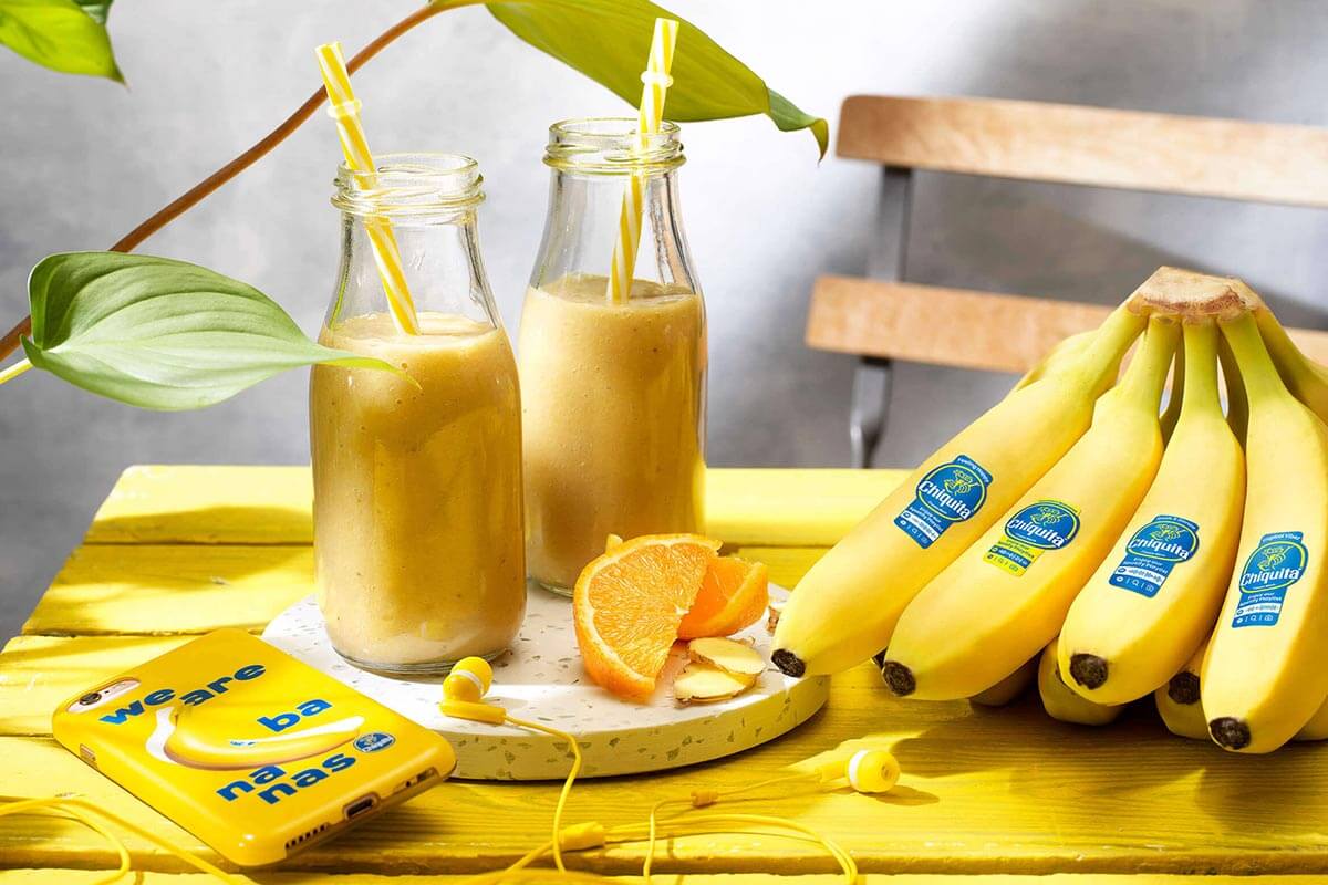 Smoothie van Chiquita-banaan, sinaasappel en gember