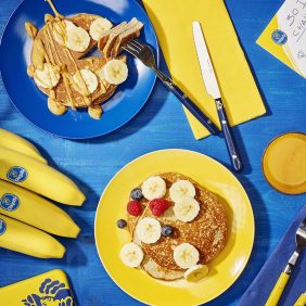 Bananen-eitwitpannenkoeken voor na het sporten